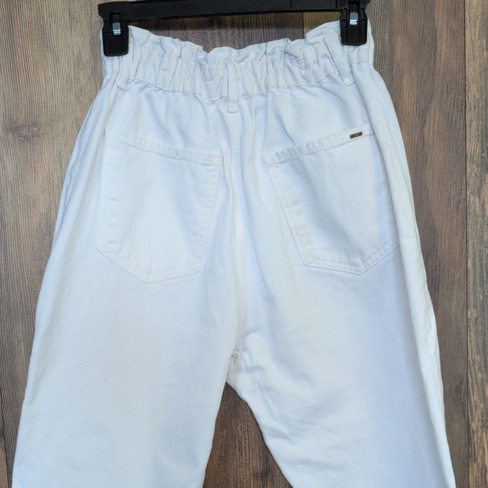 Zara White Stretch Waist High Waisted Jeans 4                               M470 - Picture 4 of 6